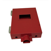 اسٹیل سٹیمپنگ اور موڑنے والا ویلڈیڈ باکس جس میں قبضہ منسلک ہے۔